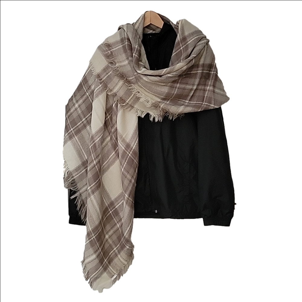 Blanket Plaid Cream Tan Fringe Soft Square Shawl Throw Wool Feels Scarf 57"×57"